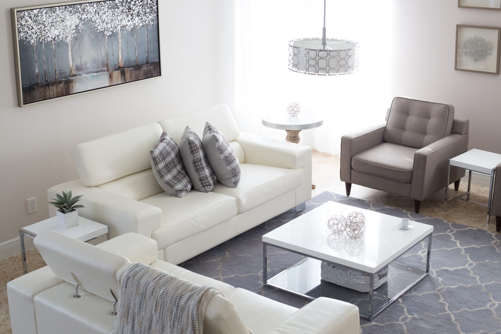 Family room suite