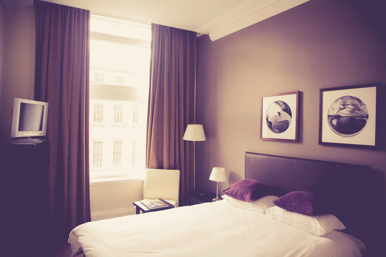 Royal room suite